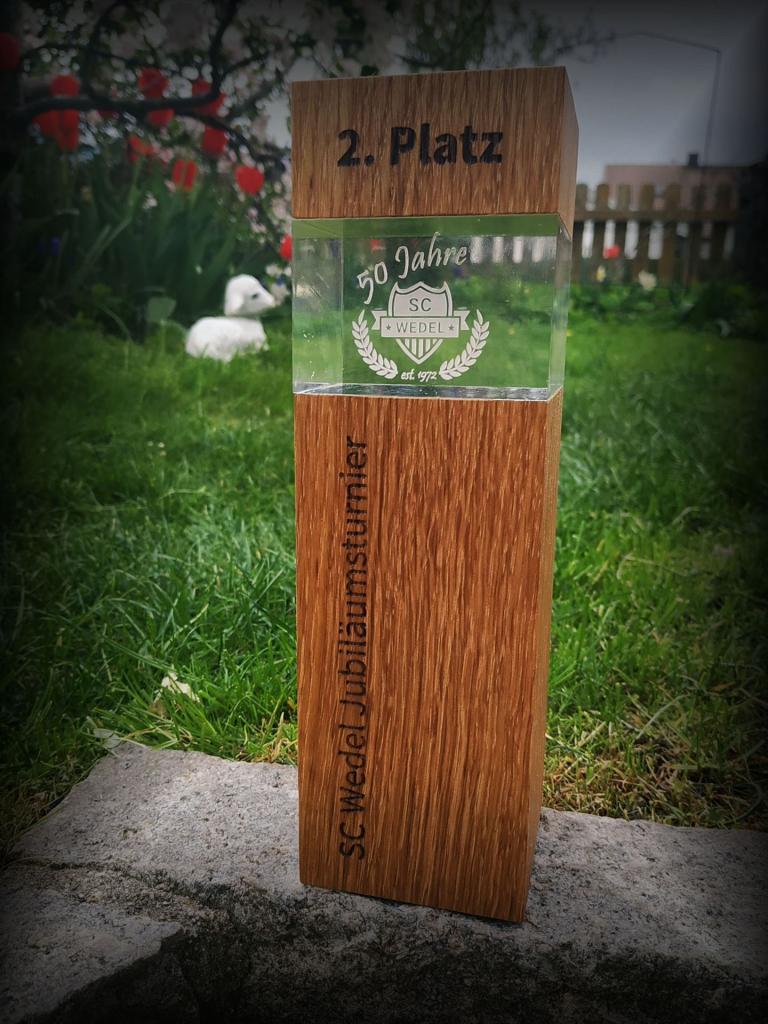 Säulenpokal EIchenholz