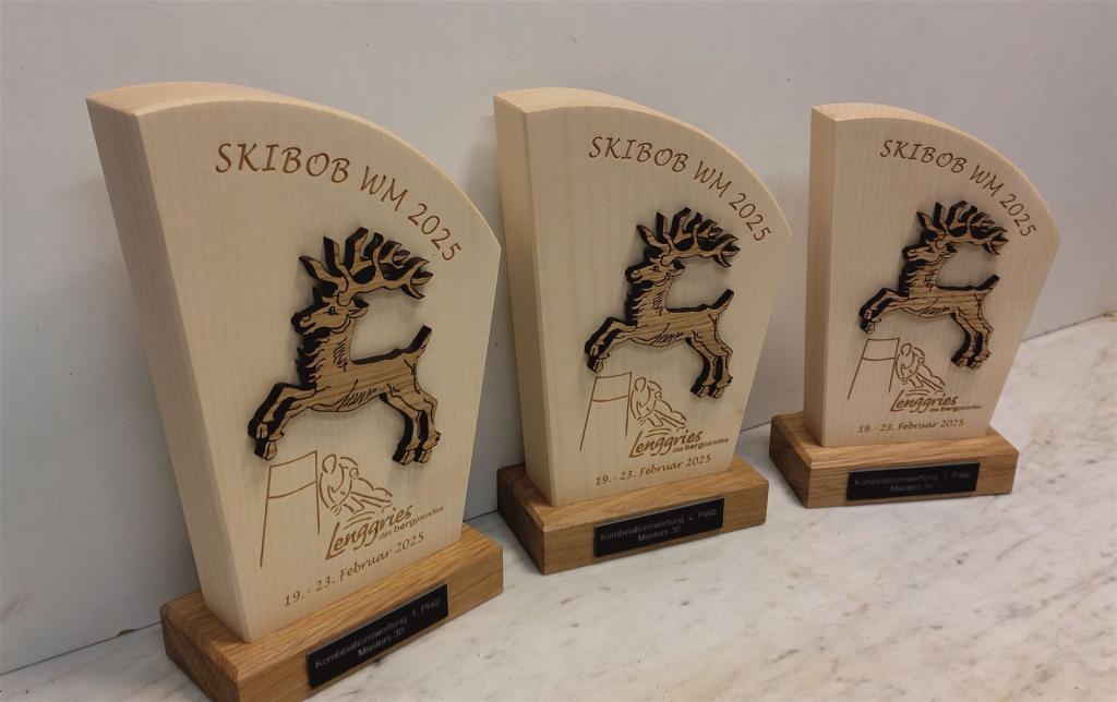 Skibob WM Trophäe
