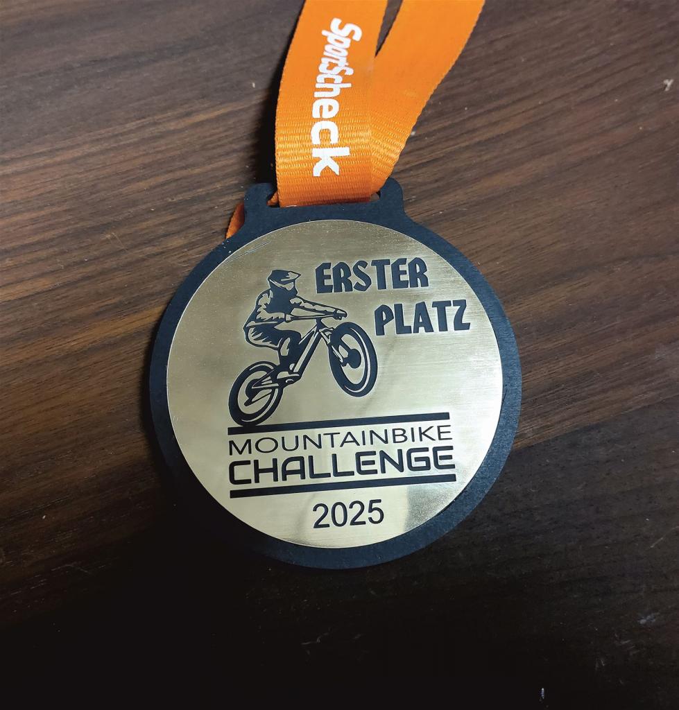 Medaille-schwarz-Metall